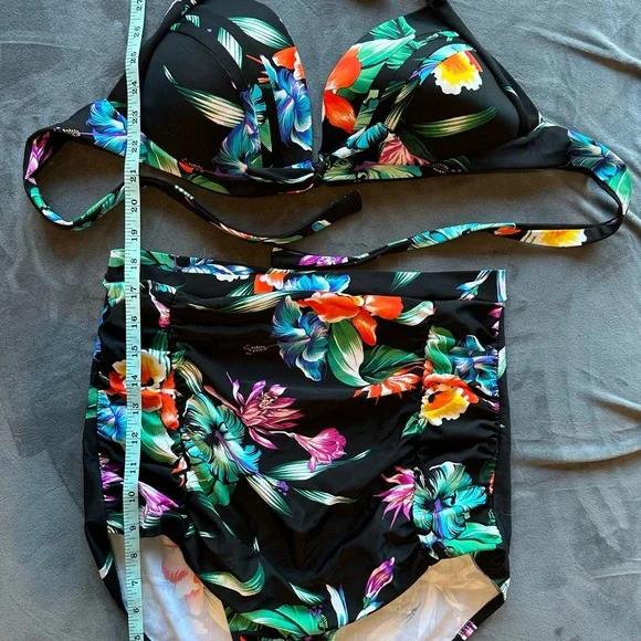 Tropical Floral Women's High Waisted Bikini Set - Picture 1 of 3